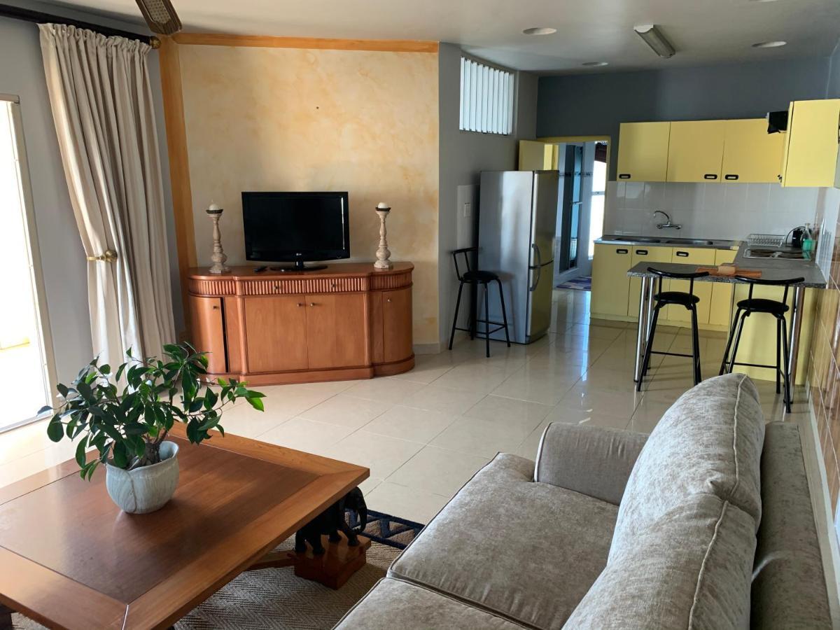 Nqubeko Vilaa Umdloti Bagian luar foto